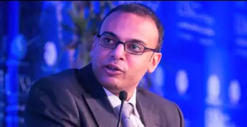 محمد الباز يطالب بفتح تحقيق عن الجهات التي تدعم حسام بهجت وعلاقاته الدولية