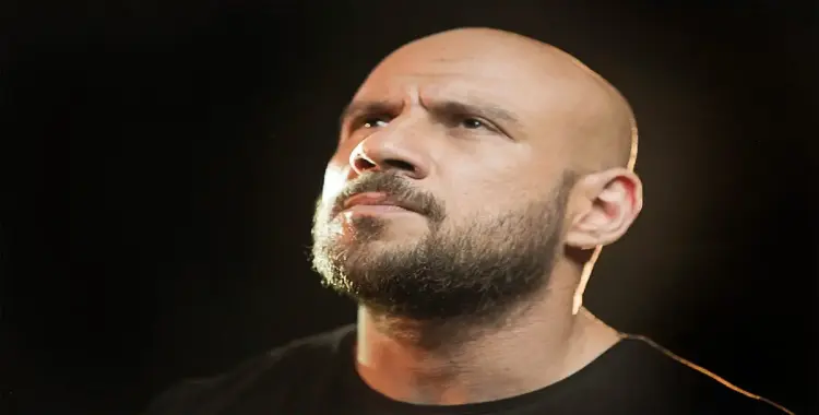  سبب طلاق أحمد مكي ومي كمال 