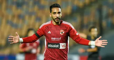 الأهلي يعلن خطة علاج كريم فؤاد.. لا حاجة لجراحة الرباط الصليبي