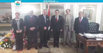 صور| جامعة حلوان تهنئ «عبد الغفار» بتولى حقيبة التعليم العالي