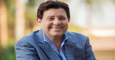 هل توفي الفنان هاني شاكر في العناية المركزة بفرنسا؟.. حقيقة أم شائعة