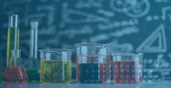 تتكون صيغة الملح المائي من صيغة المركب الأيوني، وعدد جزيئات ماء التبلور المرتبطة بوحدة الصيغة.