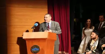 عميد إعلام جامعة مصر: لدينا اختبارات تأهيلية للطلاب وتدريبهم مجانا