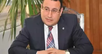 نائب رئيس جامعة الإسكندرية يتولى منصب المحافظ