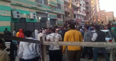 بالصور تفاصيل جنازة قتيل الإسماعيلية وماذا فعل المشيعون بنعشه