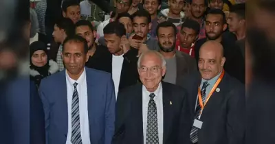 العالم فاروق الباز يزور جامعة أسوان