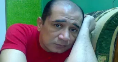 من هو الفنان أشرف صالح الذي توفي اليوم؟
