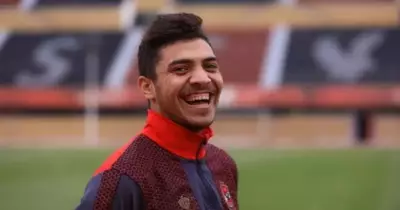 صور محمد شريف في مباراة الأهلي وغزل المحلة