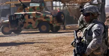 العراق.. هجوم صاروخي على معسكر التاجي في بغداد