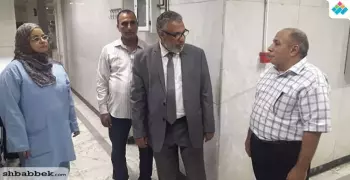 أمين جامعة الأزهر يتابع حالة الطالبة التي صدمتها سيارة أمام الجامعة