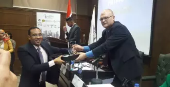 تجارة عين شمس توفر فرص تدريبية للطلاب في البنوك