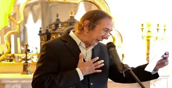 سبب وفاة الناشر محمد هاشم.. نزلة برد حادة