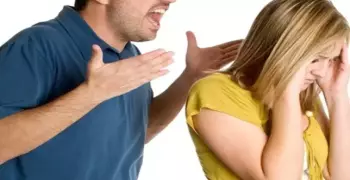 ماذا تفعل الزوجة إذا كان زوجها ناشزًا؟ شيخ الأزهر يجيب