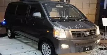 تسهيلات في ترخيص الـ«ميني فان» بديل التوكتوك