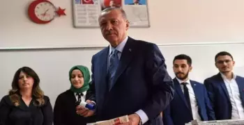 الانتخابات التركية: نتائج أولية تشير بتقدم إردوغان في سباق الرئاسة