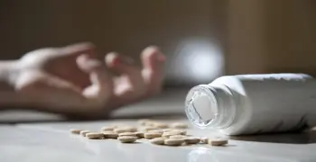 تسمم طالبات الشيخ زايد بسبب تحدي المزاح بالأقراص المنومة