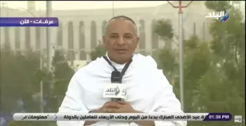 شاهد تكبيرات أحمد موسى بملابس الإحرام في عرفات