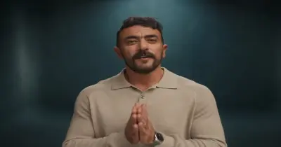 هجوم حاد على أحمد العوضي بسبب إعلان بيتكم منور بيكم
