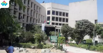 إطلاق مبادرة «كلية الإعلام خضراء وذكية» بجامعة القاهرة
