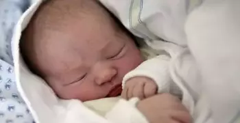 تقرير حديث: تراجع في عدد المواليد وزيادة الوفيات في مصر