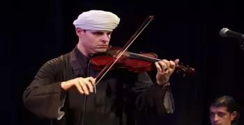 «بنت الجيران أصلها إسرائيلي».. الشيخ محمود التهامي يهاجم أغنية حسن شاكوش