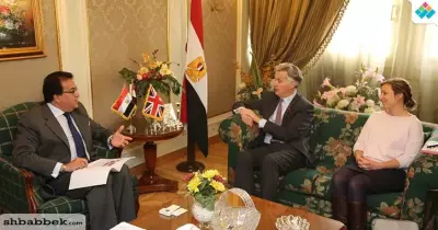وزير التعليم العالي يستقبل السفير البريطاني الجديد (صور)