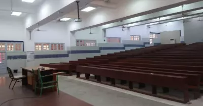 طلاب بكليات العلوم الطبية بالجامعات يضربون عن الدراسة
