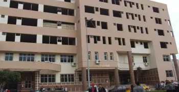 من بينهم رئيس الجامعة.. تعرف على عمداء طب أسنان المنصورة