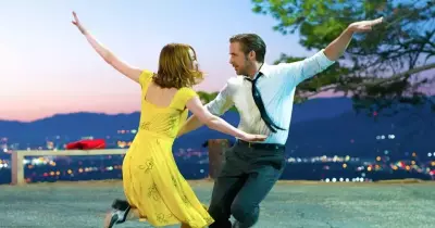 خروجتك عندنا.. La la land في زاوية وموسيقى نويرة في الأوبرا