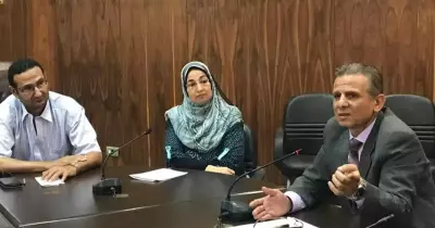 نائب رئيس جامعة طنطا يناقش أوضاع الوافدين مع مديري العموم بالكليات