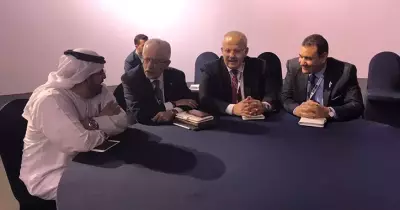 رئيس جامعة القاهرة يطالب بوضع قوانين رادعة لاستخدام مواقع التواصل الاجتماعي