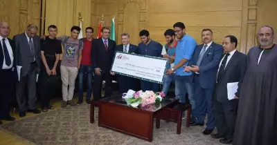 الأول عالميا.. طلاب بجامعة بنها يخترعون روبوت كاشف للألغام