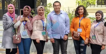 طلاب بإعلام جنوب الوادي ينفذون حملة إعلانية لـ«مركز أورام قنا»