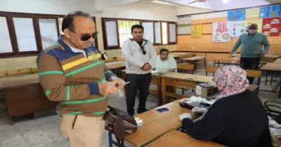 تعطيل المصالح الحكومية غدا.. حالة من الترقب وموقف غير محسوم بشأن إجازة الموظفين