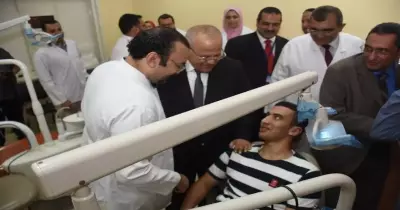 ملف خاص وعلاج مجاني.. تعليمات رئيس جامعة القاهرة لرعاية الطلاب صحيا