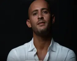 سبب القبض على شادي ألفونس في ميدان التحرير.. الفنان أثار الشبهات