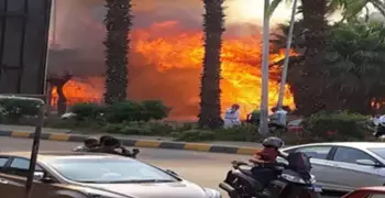 حريق في مول تجاري بشرم الشيخ بسبب ارتفاع درجات الحرارة اليوم (صور)