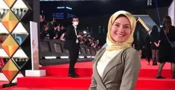صور وفيديو ماذا قال أحمد فهمي لـ بسنت نور الدين في مهرجان القاهرة السينيمائي؟