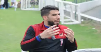 إكرامي يكشف ما دار مع مارتن يول عقب أزمة مباراة أسيك