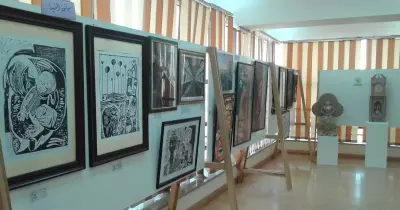 معرض جامعة المنيا للفنون التشكيلية في أسبوع شباب الجامعات يضم 36 عملا فنيا
