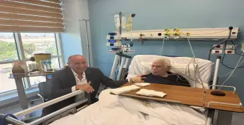 حسن شحاتة يستعد لعملية جراحية.. زيارة الخطيب وأحمد سليمان تكشف حالته الصحية