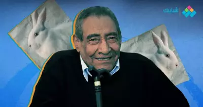 عبد الرحمن الأبنودي.. «أول شاعر عامية مليونير في مصر!» ولكن هناك أشياء أخرى