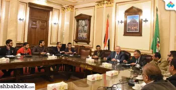 رئيس جامعة القاهرة لاتحاد الطلاب: انتبهوا للتهديدات وعليكم خدمة زملائكم (صور)