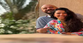 من هي نورهان أبو بكر زوجة الكاتب محمد صادق؟