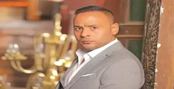 صورة أبناء محمود عبد المغني وزوجته