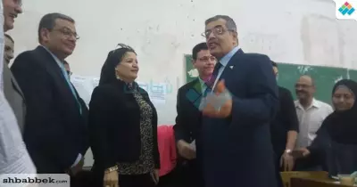 رئيس جامعة بنها يتفقد لجان انتخابات اتحاد الطلاب