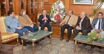 وزارة التعليم العالي تدعم جامعة أسيوط بـ600 حاسب آلي لتطبيق الاختبارات الإلكترونية