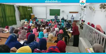 صور| بحضور رحالة أسيوط و «زقزوقة».. «اسألني» للتعريف بتجارة أسيوط