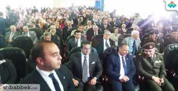 صور| وزير التعليم العالي يفتتح معرض القاهرة للابتكارت