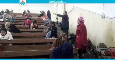 في جولته بلجان الامتحانات.. نائب رئيس جامعة الأزهر يحذر من مخالفة التعليمات